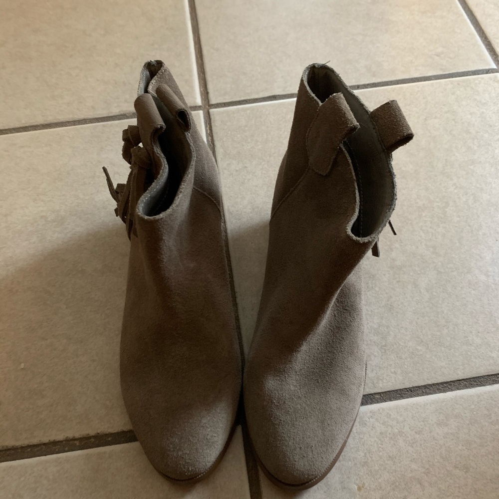 NWOT sole society western boots.